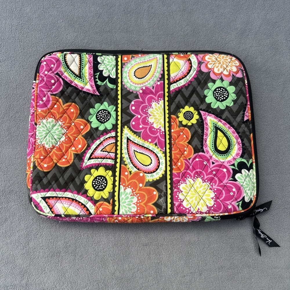 Vera Bradley Ziggy Zinnia Laptop Sleeve Case Quilted  14"W x 11"H Floral Retired